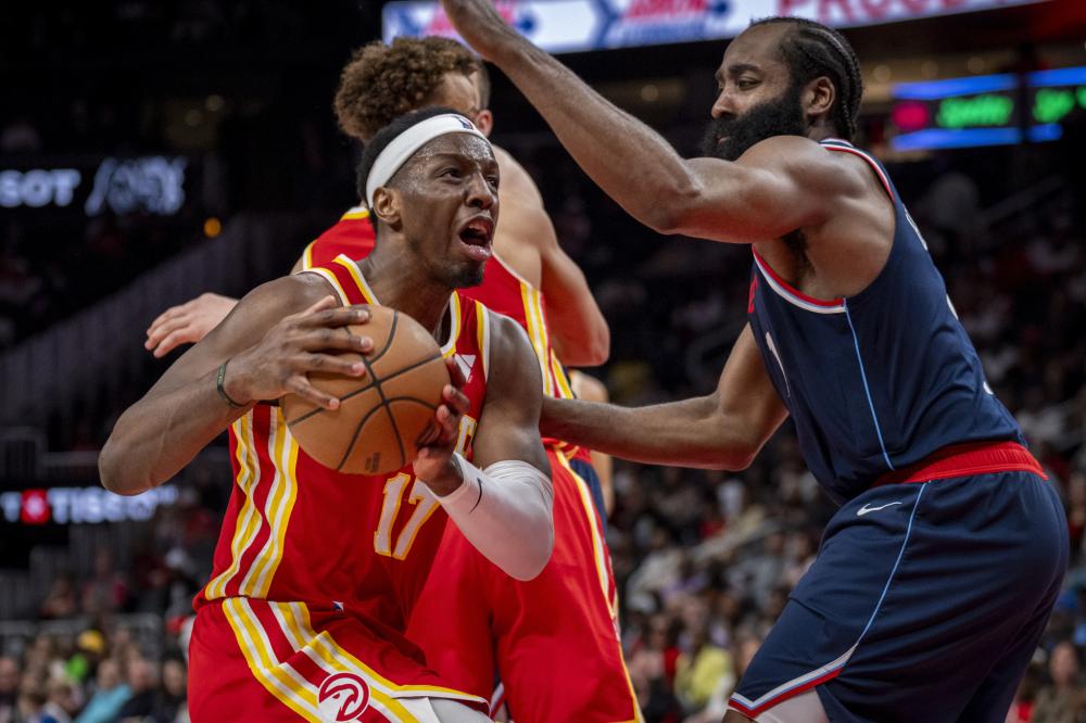 现出强大的 现出强大的