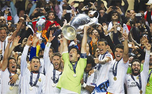 赛都充满了 赛都充满了