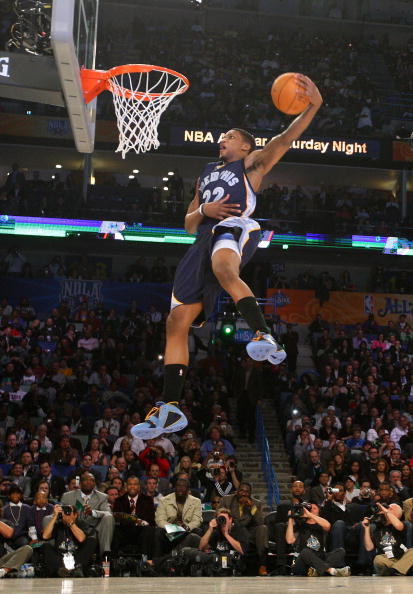 通过轮换微 通过轮换微